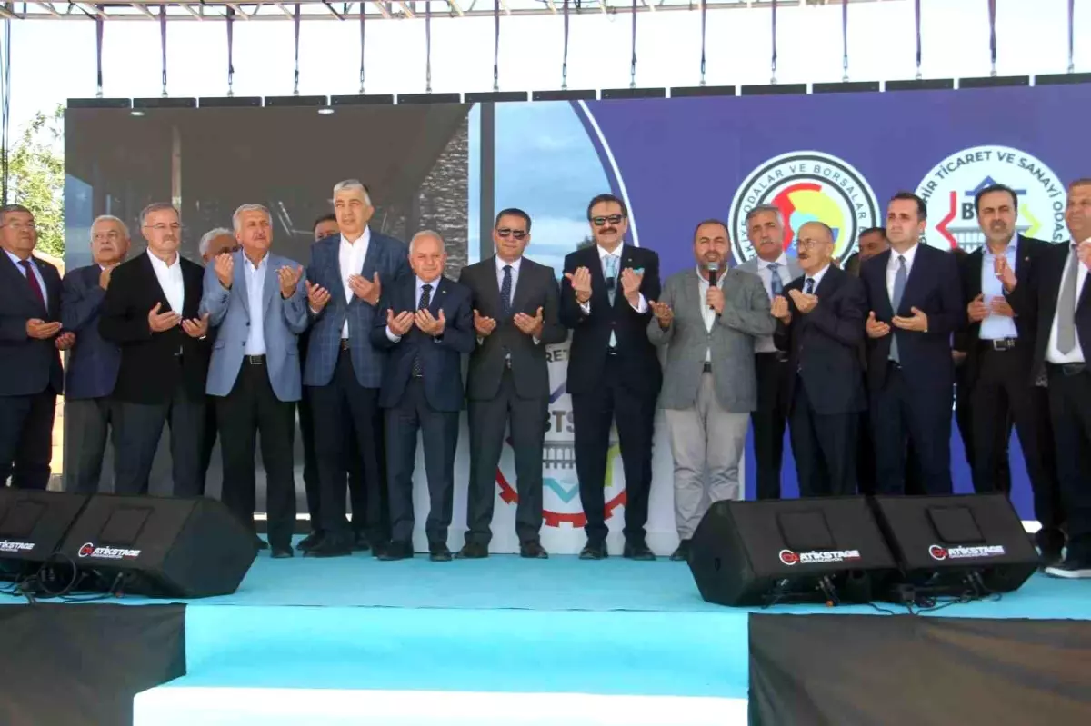 Beyşehir Ticaret ve Sanayi Odası Hizmet Binasının Temeli Atıldı