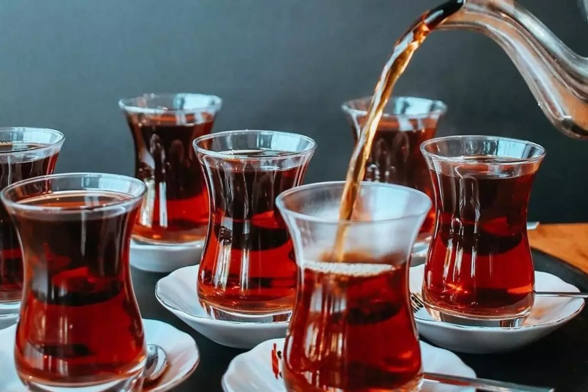 Bakanlık ifşa etti: Ünlü Türk markasının siyah çayında boya tespit edildi