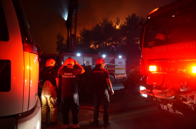 The teams in Buca were caught between the flames: If we are to die, we will die together