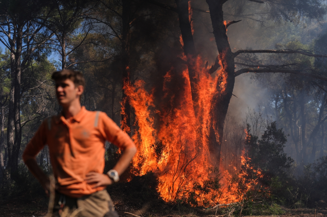 The teams in Buca were caught between the flames: If we are to die, we will die together