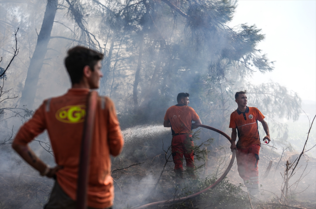 The teams in Buca were caught between the flames: If we are to die, we will die together