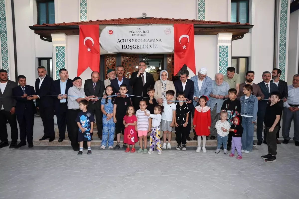Yayakbaşı Köyü Camisi Yeniden İbadete Açıldı