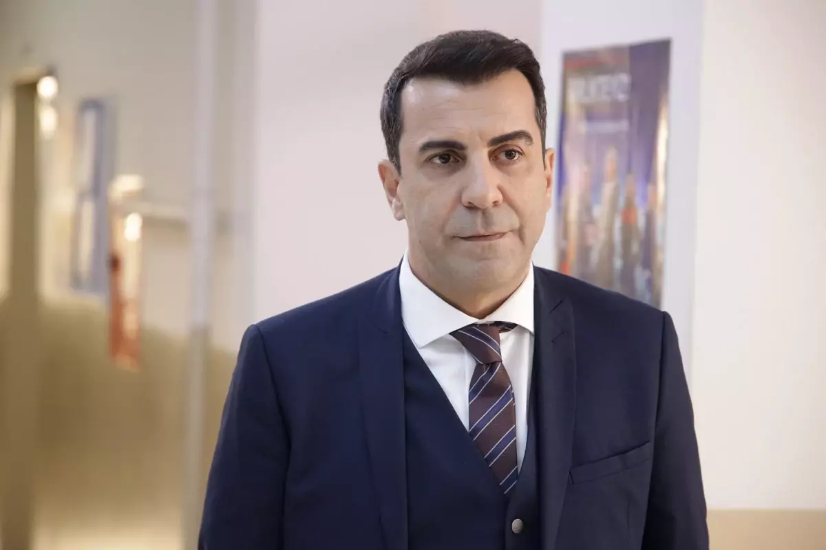 Emre Karayel ikinci kez baba oluyor! Cinsiyeti belli oldu Emre Karayel ikinci kez baba oluyor! Cinsiyeti belli oldu