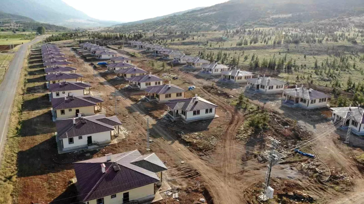 Kahramanmaraş'ta Deprem Sonrası Köy Konutlarında Sona Gelindi