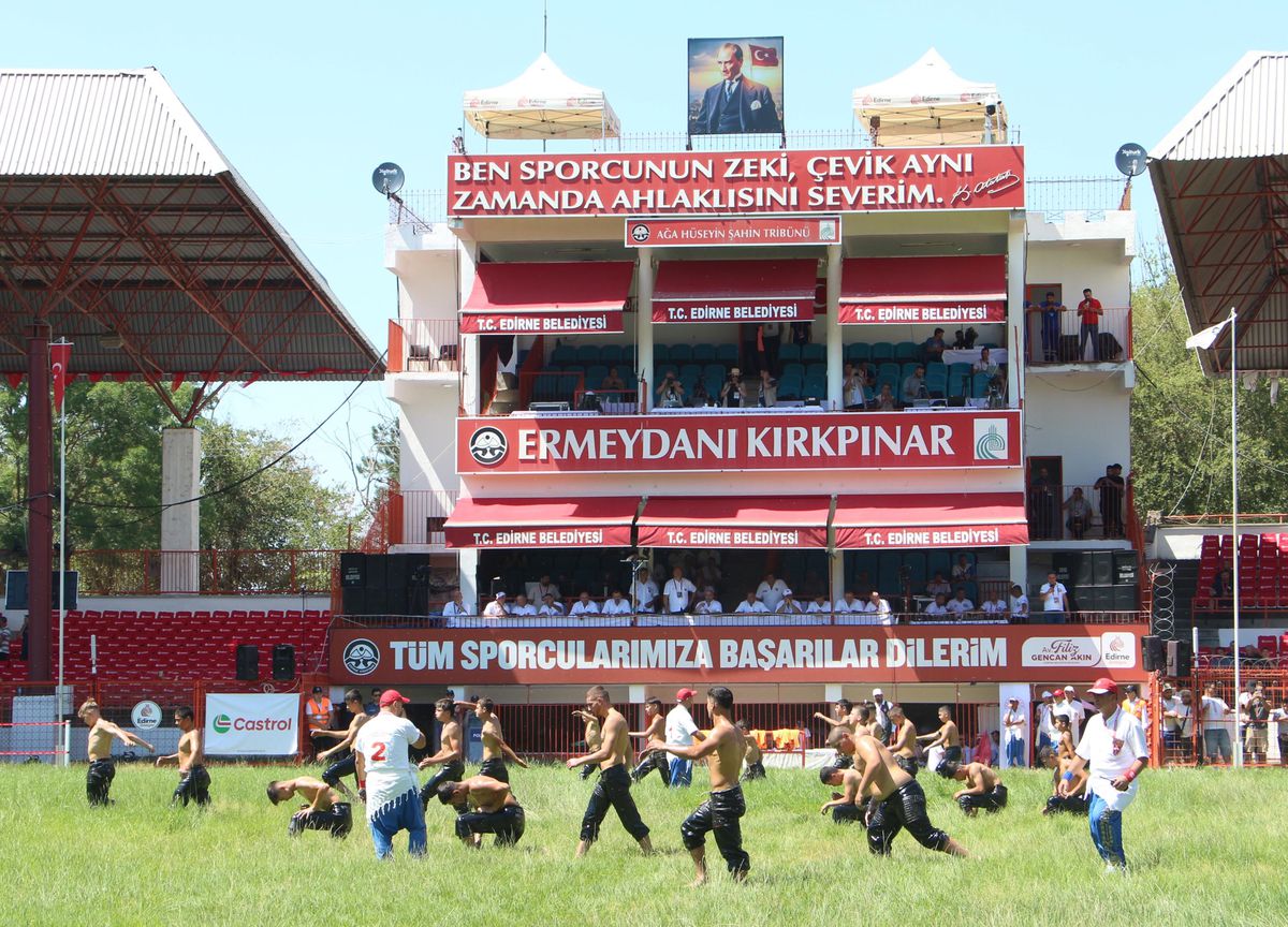 Tarihi Kırkpınar Yağlı Güreşleri 664. Kez Başladı