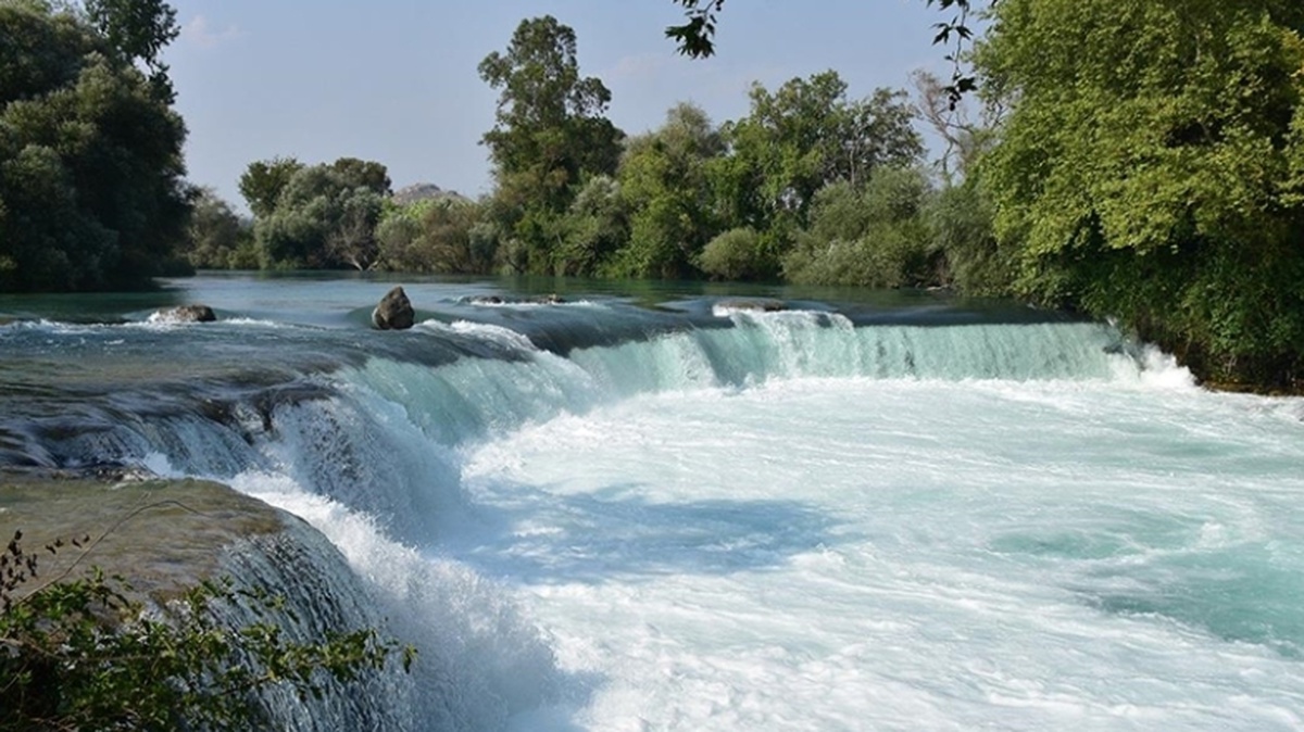 Manavgat belediyesi hangi partiden?