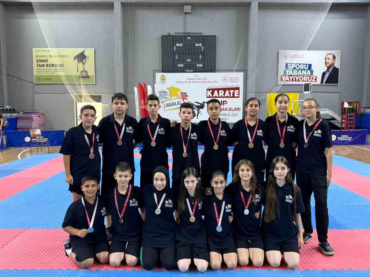 Manisa Karate Takımı, Anadolu Yıldızlar Ligi'nde Bölge Şampiyonu Oldu