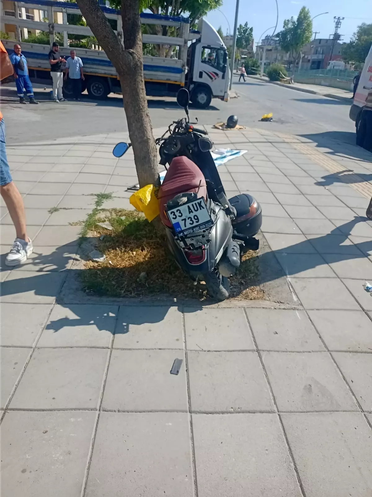 Tarsus'ta Motosiklet Kazası: Merve Akbaş Hayatını Kaybetti