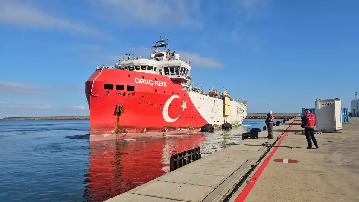 Oruç Reis Sismik Araştırma Gemisi Zonguldak'a Döndü