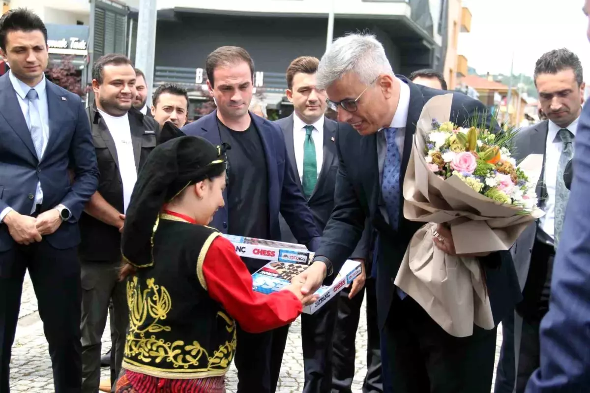 Sağlık Bakanı Memişoğlu, Orman Yangınları ve Sigaraya Dikkat Çekti