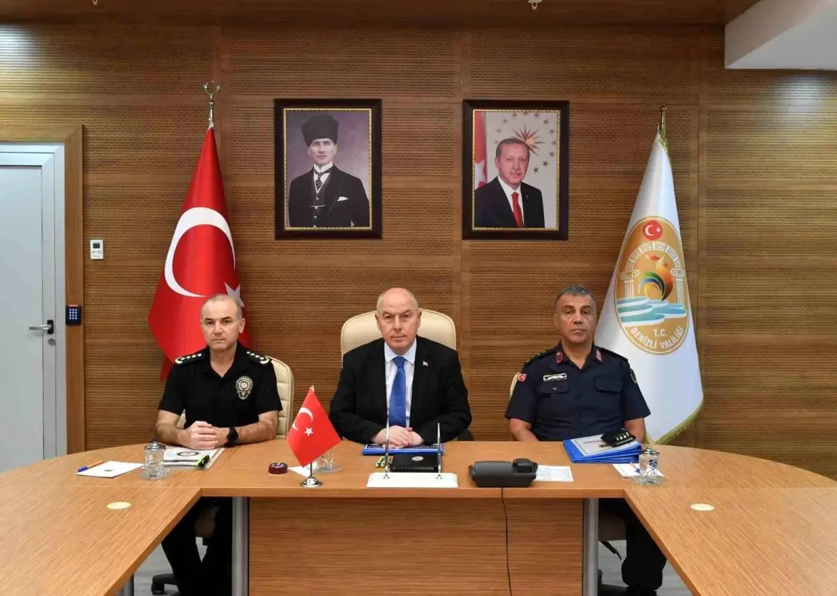 Vali Coşkun, Denizli'de suç oranlarında geçen yıla göre düşüş olduğunu açıkladı
