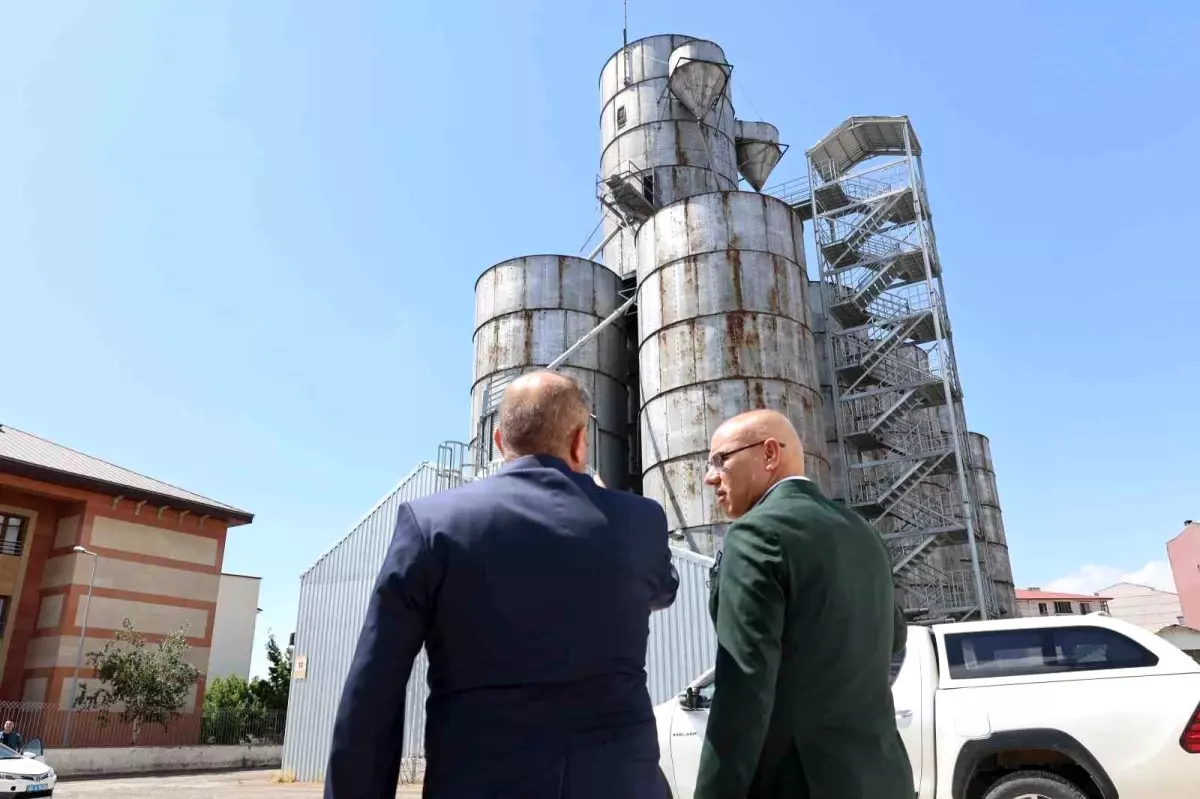 Ağrı Valisi Koç, Kurum Ziyaretlerinde İş Birliğini Vurguladı