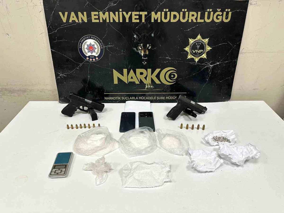 Van'da Uyuşturucu Satıcılarına Operasyon: 42 Şahıs Hakkında Yasal İşlem