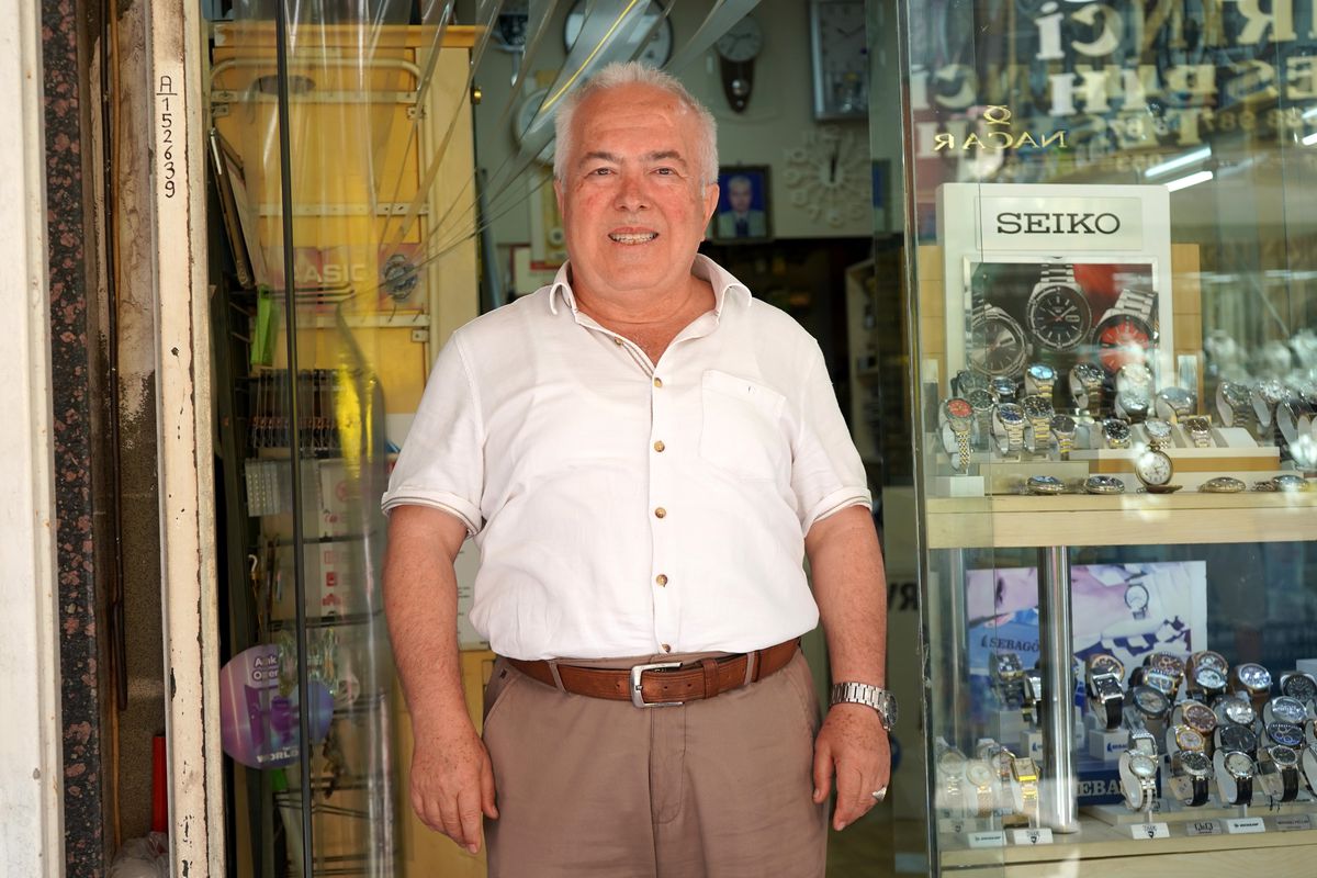 Usta Saatçi Üsame Çolak: 'Gençler Ayakta Durabilecek Meslek Öğrenmeli'
