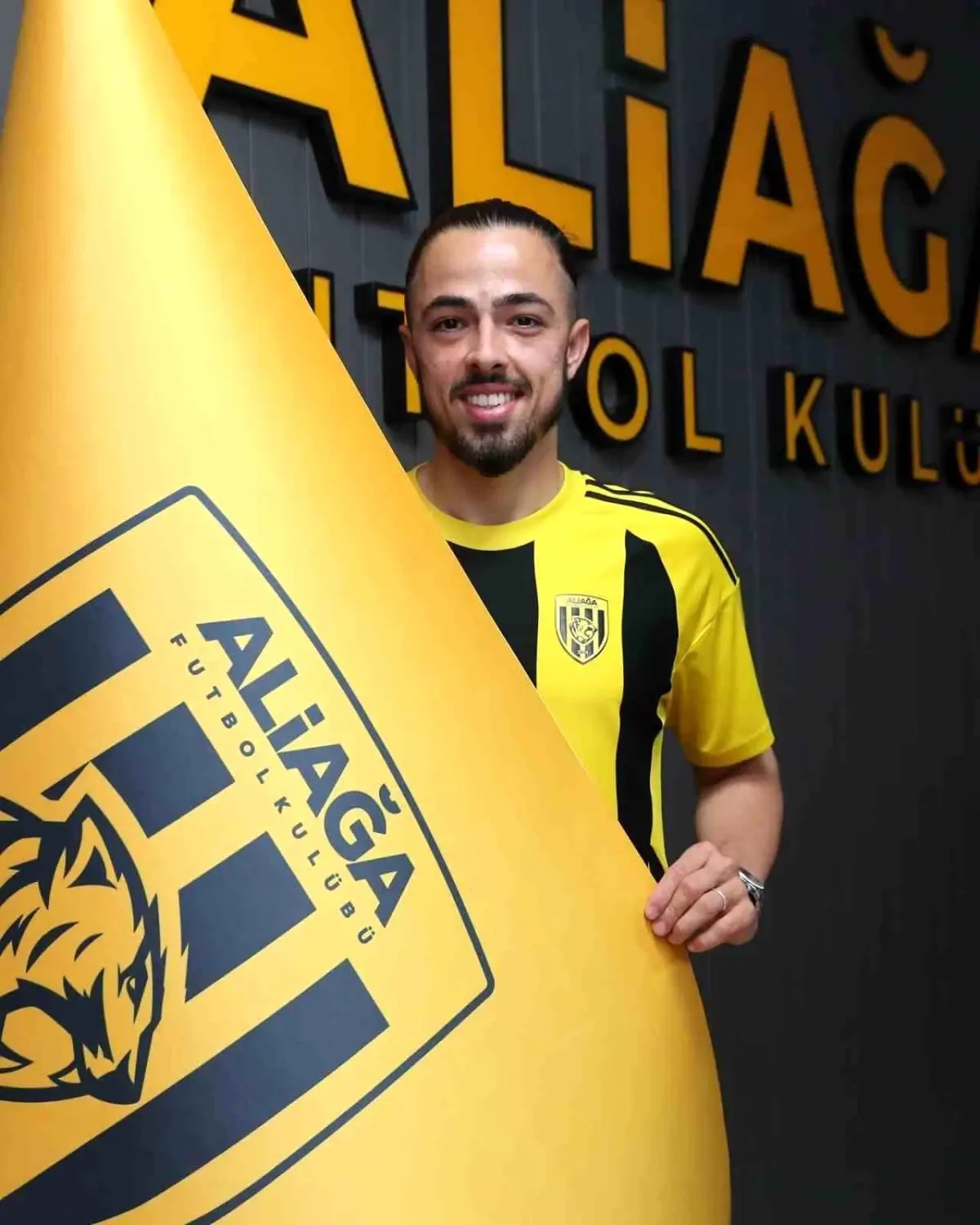 Aliağa FK, Harun Kavaklıdere ile Anlaşma Sağladı