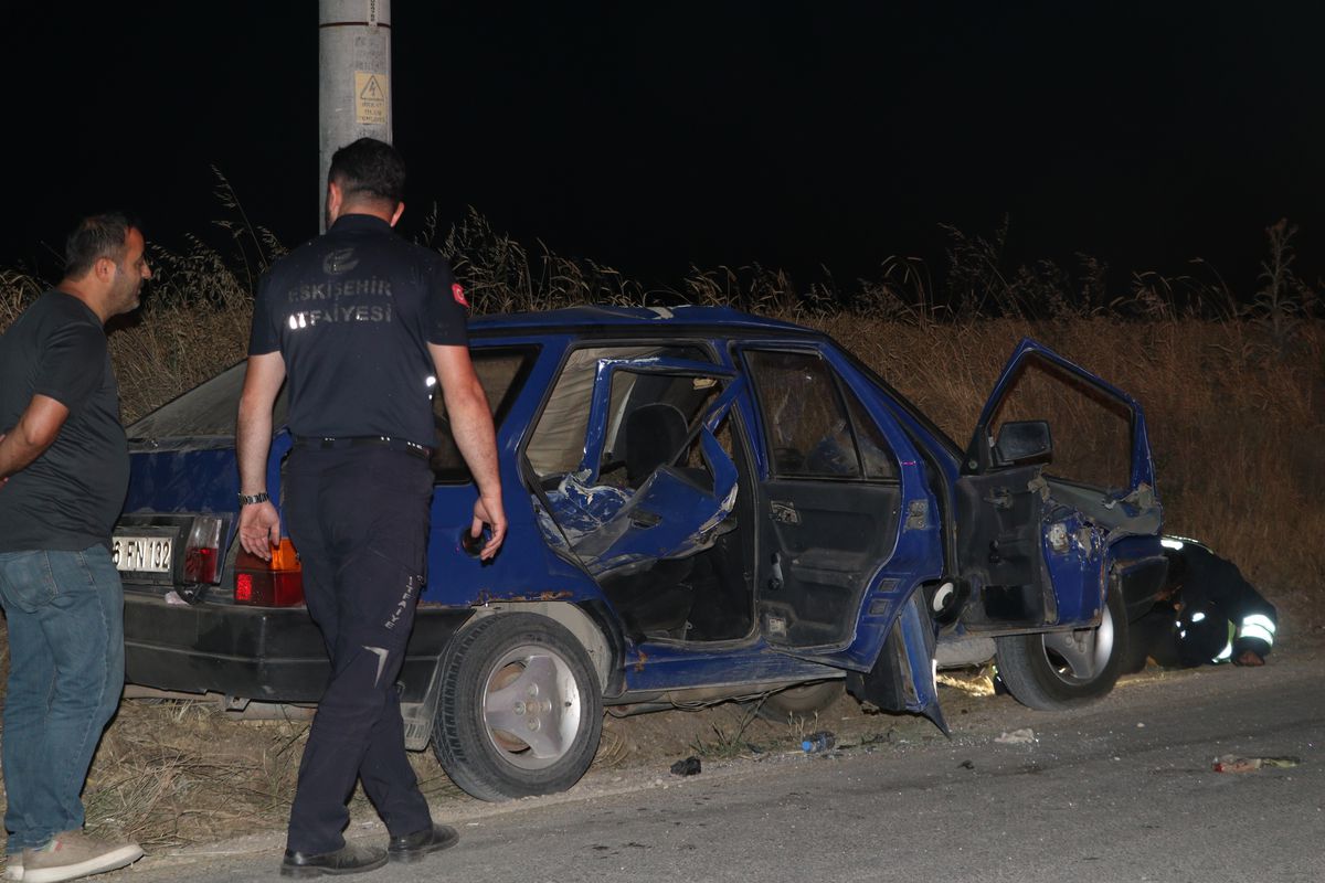Eskişehir'de Kaza: 1'i Ağır 4 Yaralı
