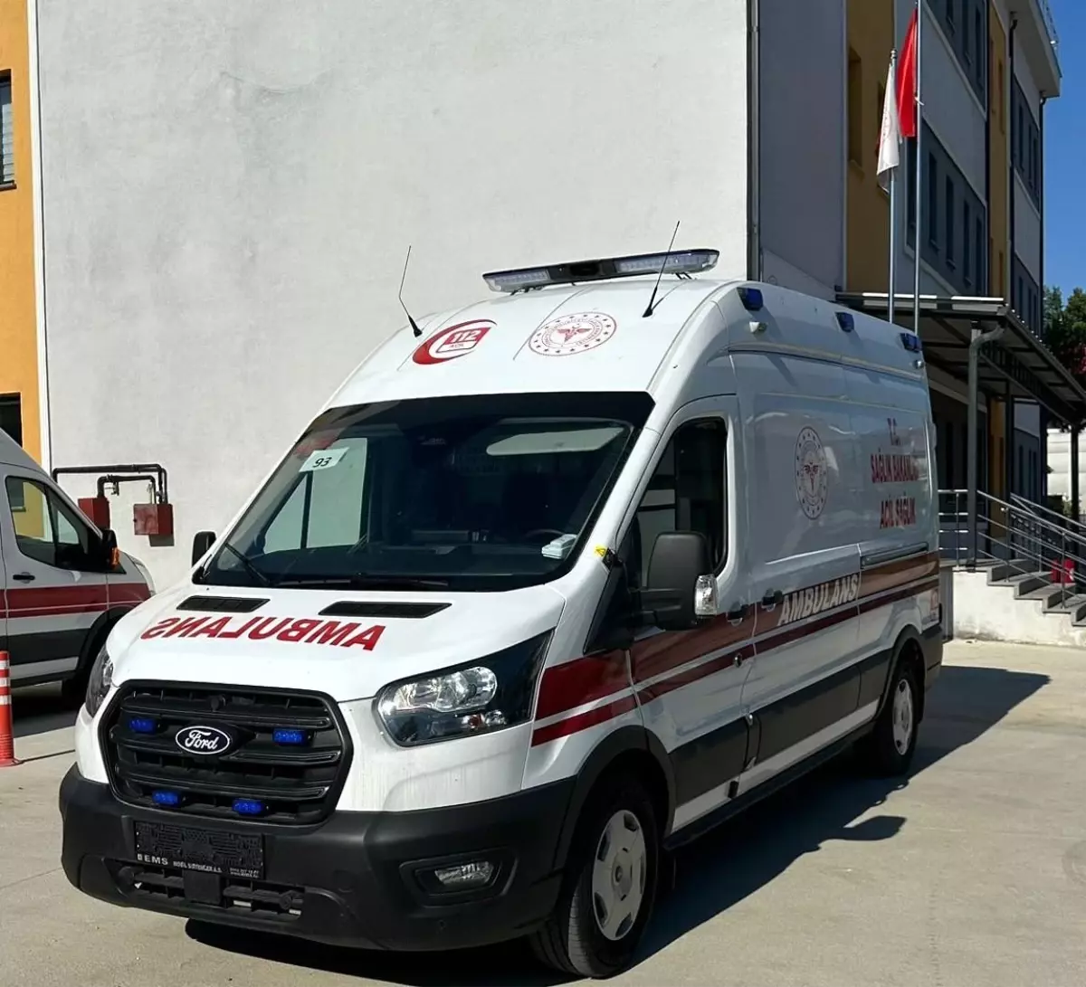 Düzce'ye Yeni Acil Yardım Ambulansı Tahsis Edildi