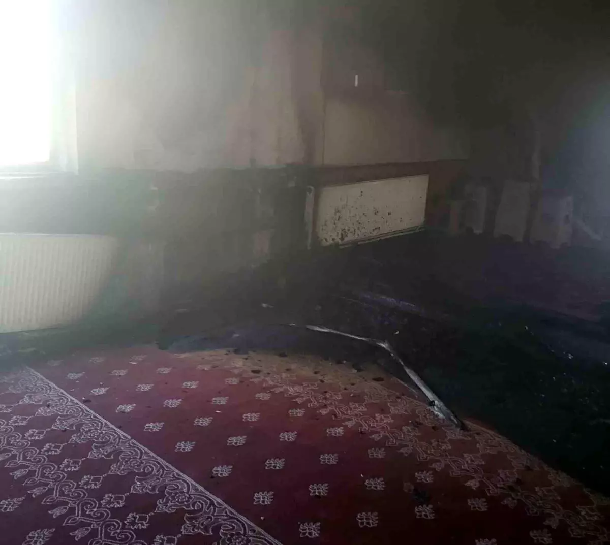Balıkesir'de Camide Yangın, Maddi Hasar Oluştu