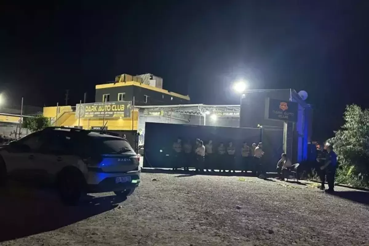 Mersin'de iş yerine silahlı saldırı! 1 kişi hayatını kaybetti