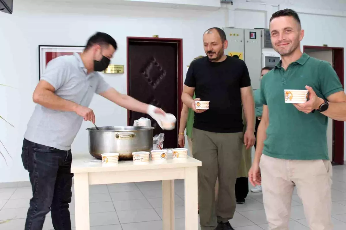 Düzce'de Aşure Günü Etkinliği Düzenlendi