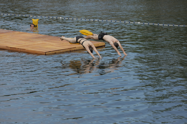 The 102-year ban has been lifted in Paris, the Seine River is open to the public