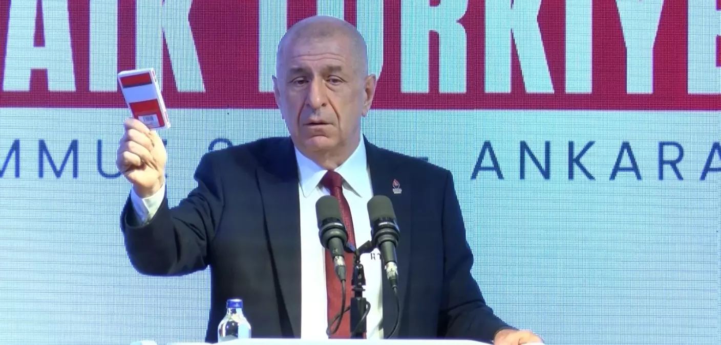 Ümit Özdağ: PKK'nın Silah Bırakması Anlamsız