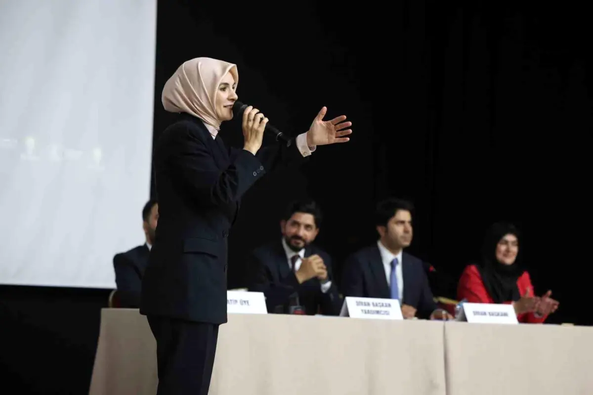 Bakan Göktaş: 'Kimseyi geride bırakmayan bir toplum için çalışıyoruz'