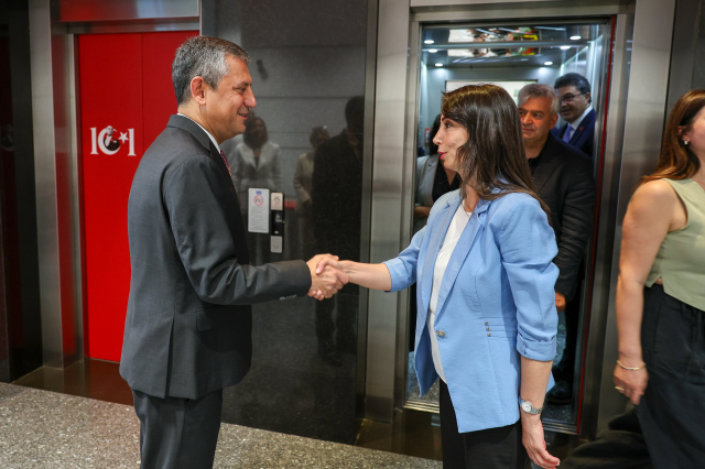 DEM Parti'den CHP'ye ziyaret