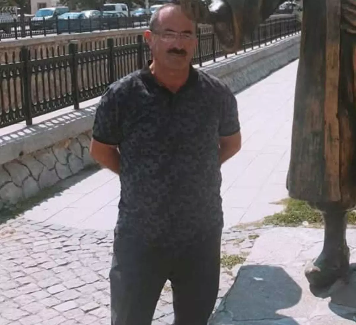 Malatya'da İnşaat Malzeme Taşıyan İş Makinesi Devrildi, Operatör Hayatını Kaybetti