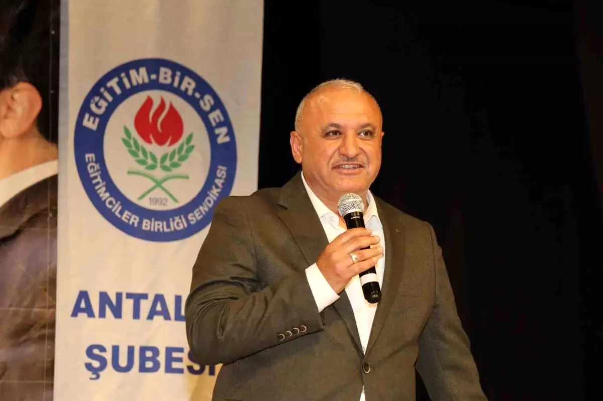 Kamu Görevlilerine Refah Payı İhtiyacı vurgulandı