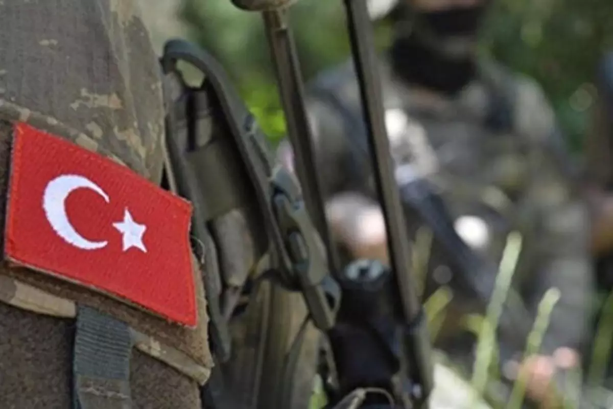 MSB duyurdu! Metan gazına maruz kalarak şehit olan 5 askerimizin isimleri açıklandı
