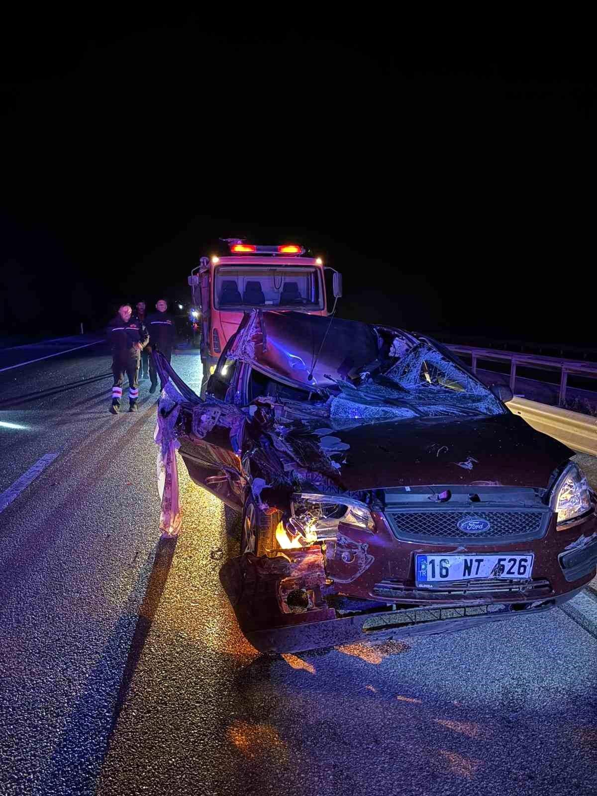 Afyonkarahisar'da Tır-Otomobil Çarpışması: 4 Yaralı