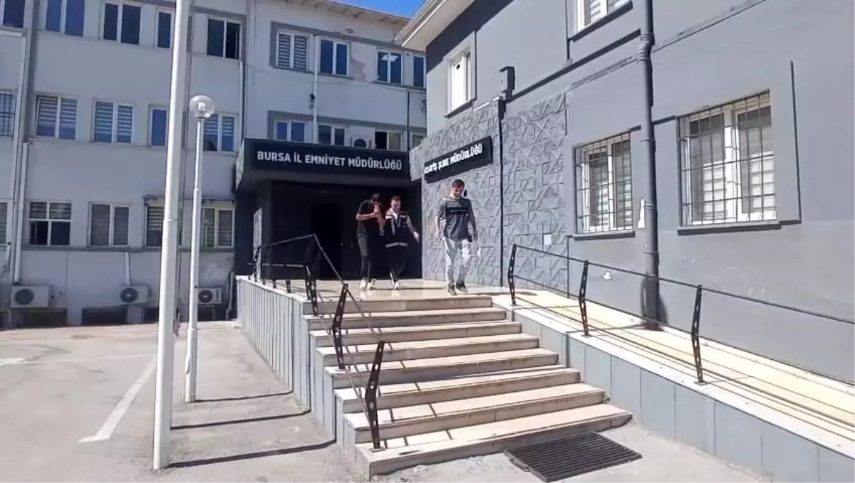 Bursa'da Yaşlı Kadının 672 Bin Liralık Dolandırılması