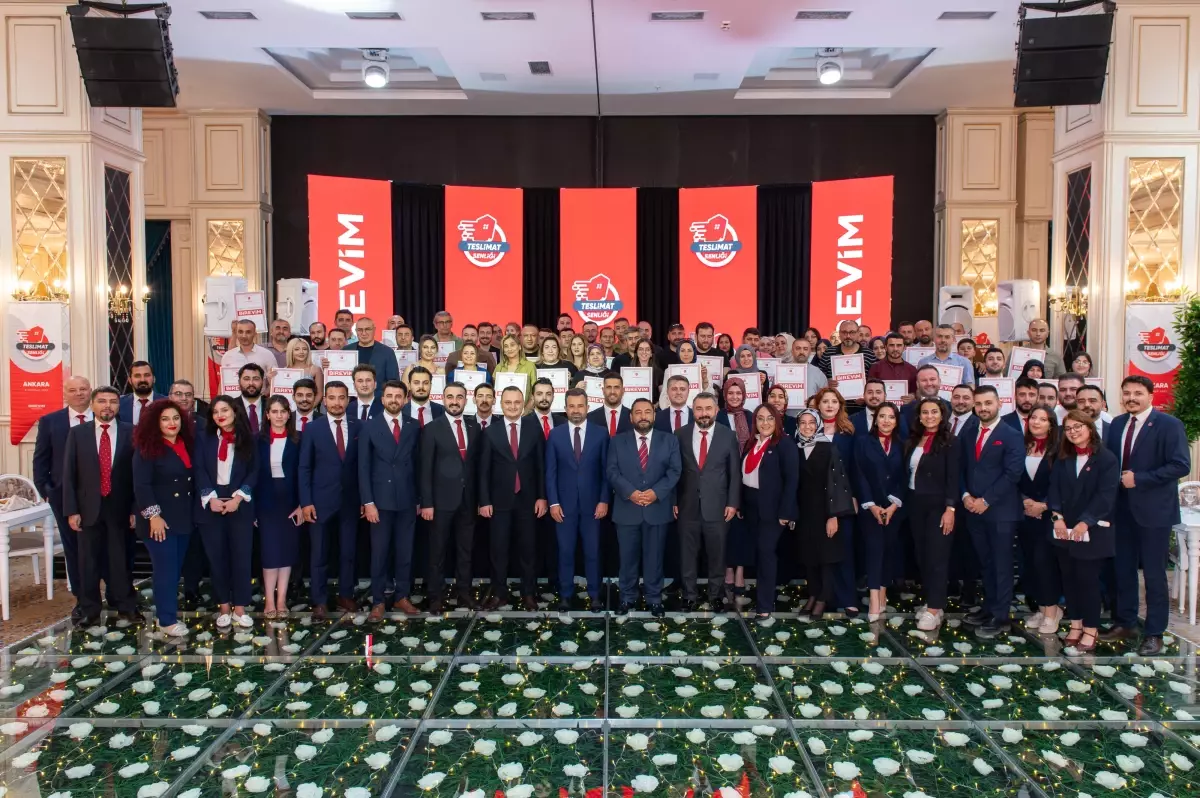 Birevim, Ankara'da 750 Aileye Ev ve Araç Teslim Etti