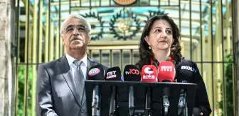 DEM Partili Pervin Buldan: Şehit olan askerlere Allah'tan rahmet diliyorum