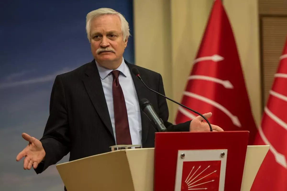 Eski Genel Başkan Yardımcısı Murat Özçelik, CHP'den istifa etti