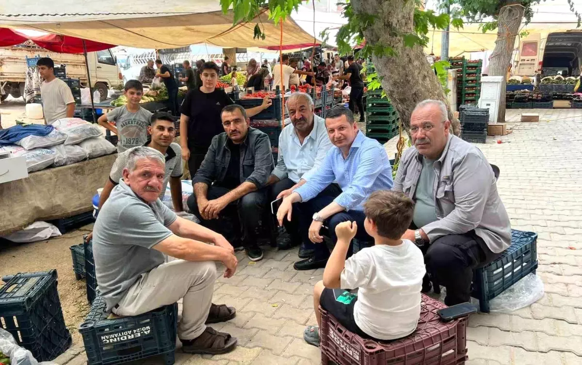 AK Parti Adıyaman İlçe Başkanı Esnafla Bir Araya Geldi