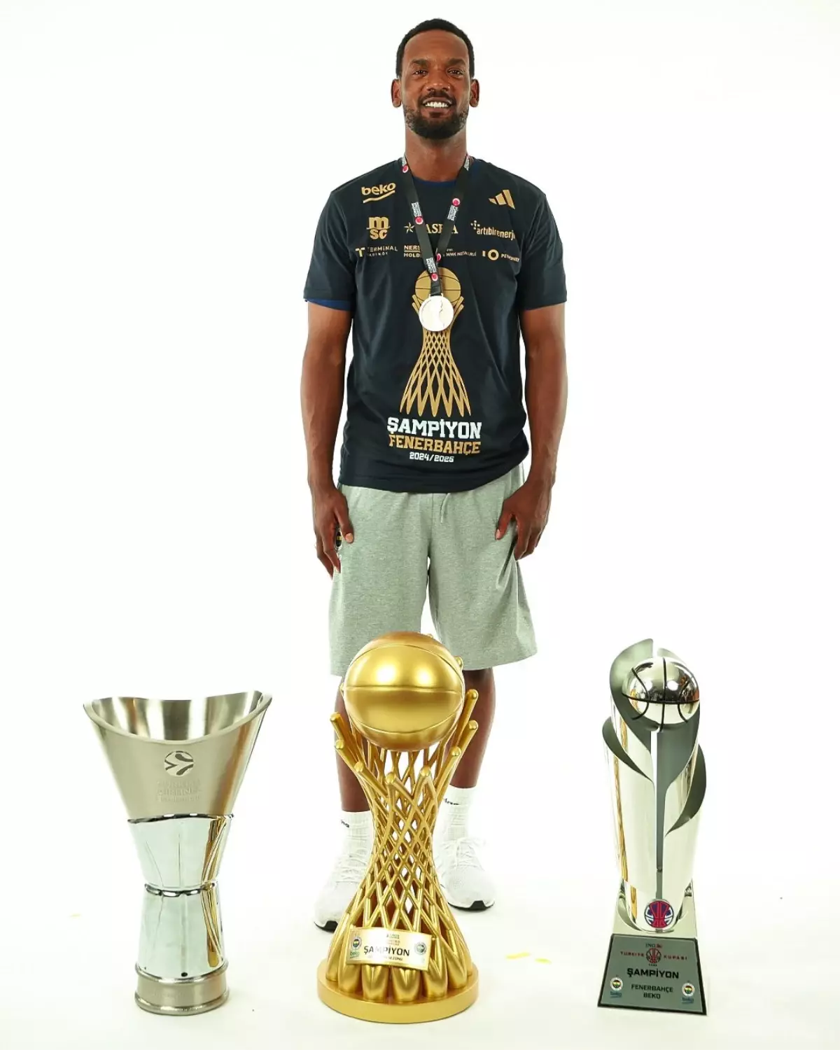 Fenerbahçe Beko, Dyshawn Pierre ile Yollarını Ayırdı