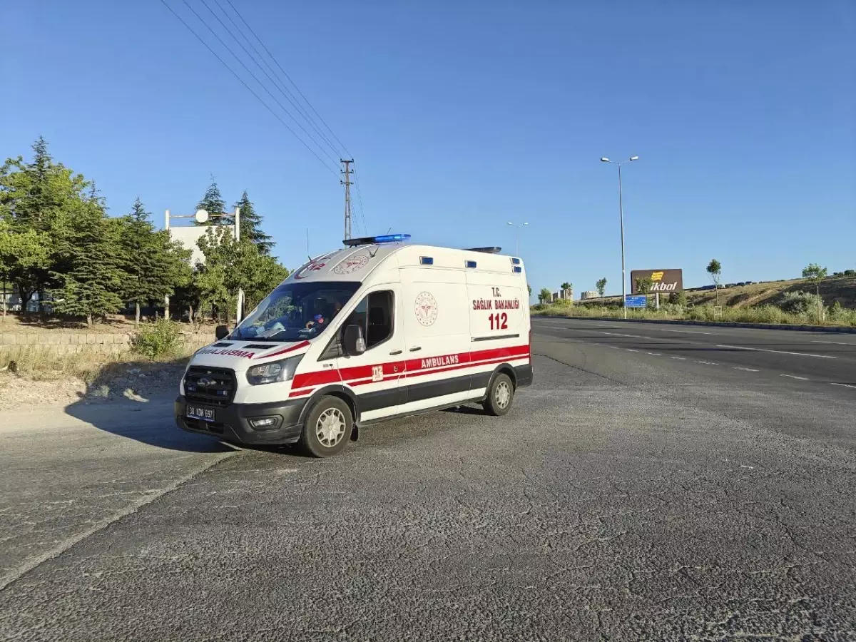 Kayseri'de Silahlı Kavga: 3 Yaralı