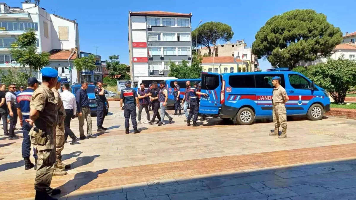Aydın'da Gazinoda Cinayet İşleyen 5 Şüpheli Adliyeye Sevk Edildi
