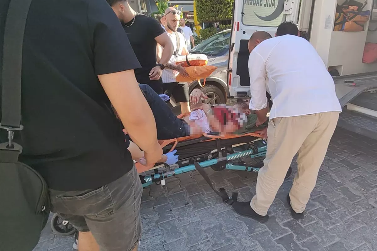 Çıkmasını isteyen ev sahibine bıçakla dehşeti yaşattı