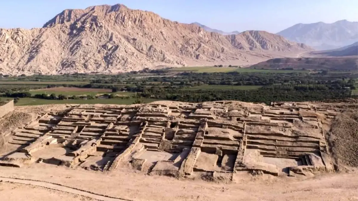 Peru'da 3500 Yıllık Antik Kent Keşfedildi
