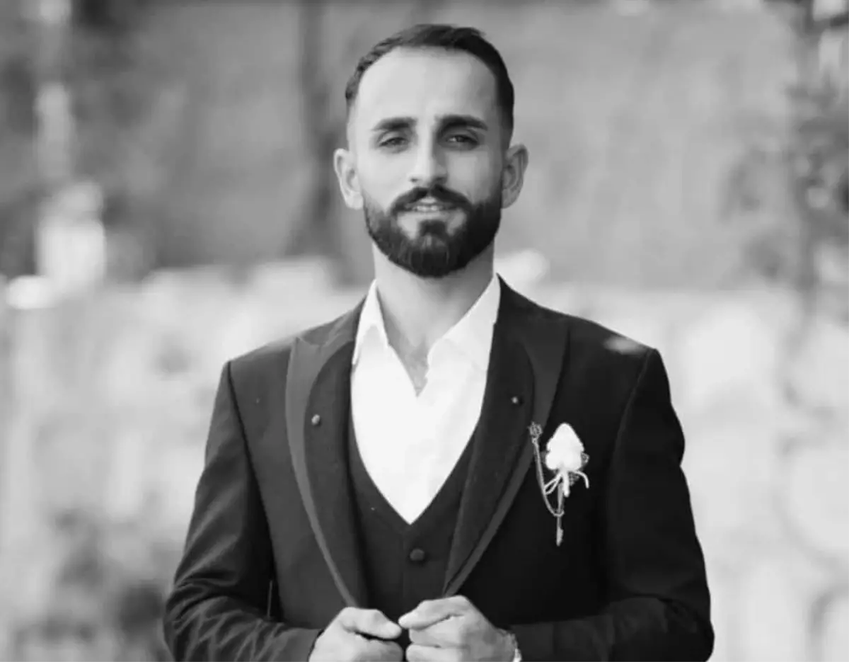 Cizre'de Tanker ile Hafif Ticari Araç Çarpıştı: Emre Kurtarılamadı