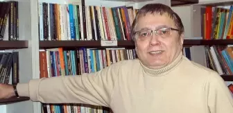 Gazeteci-yazar Hikmet Çetinkaya hayatını kaybetti