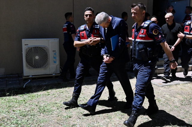 The owner of the hotel that claimed 78 lives was brought to court like this! First photo of Halit Ergül