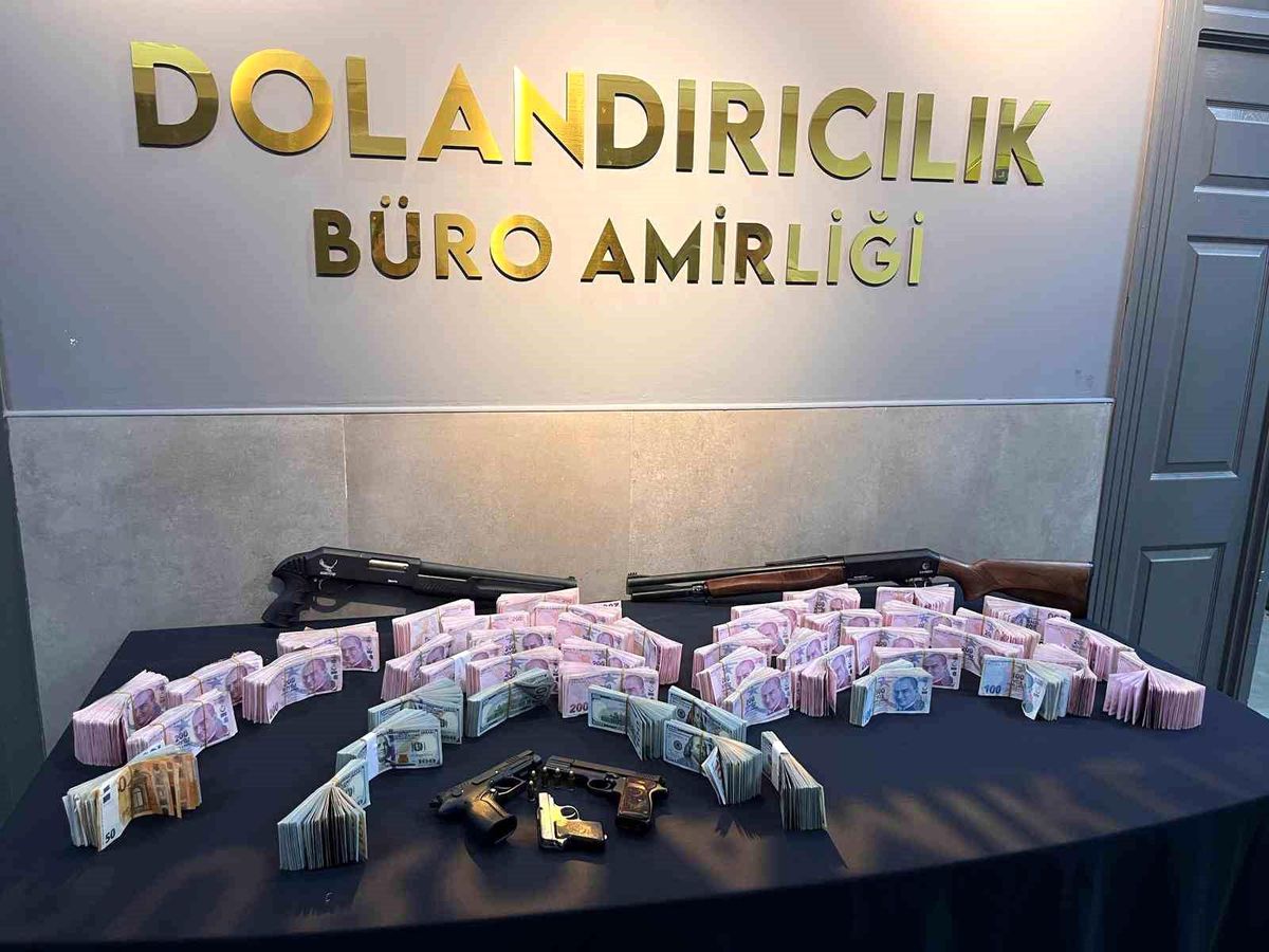 Ankara'da 'Kafes Operasyonu': 25 Şüpheli Yakalandı