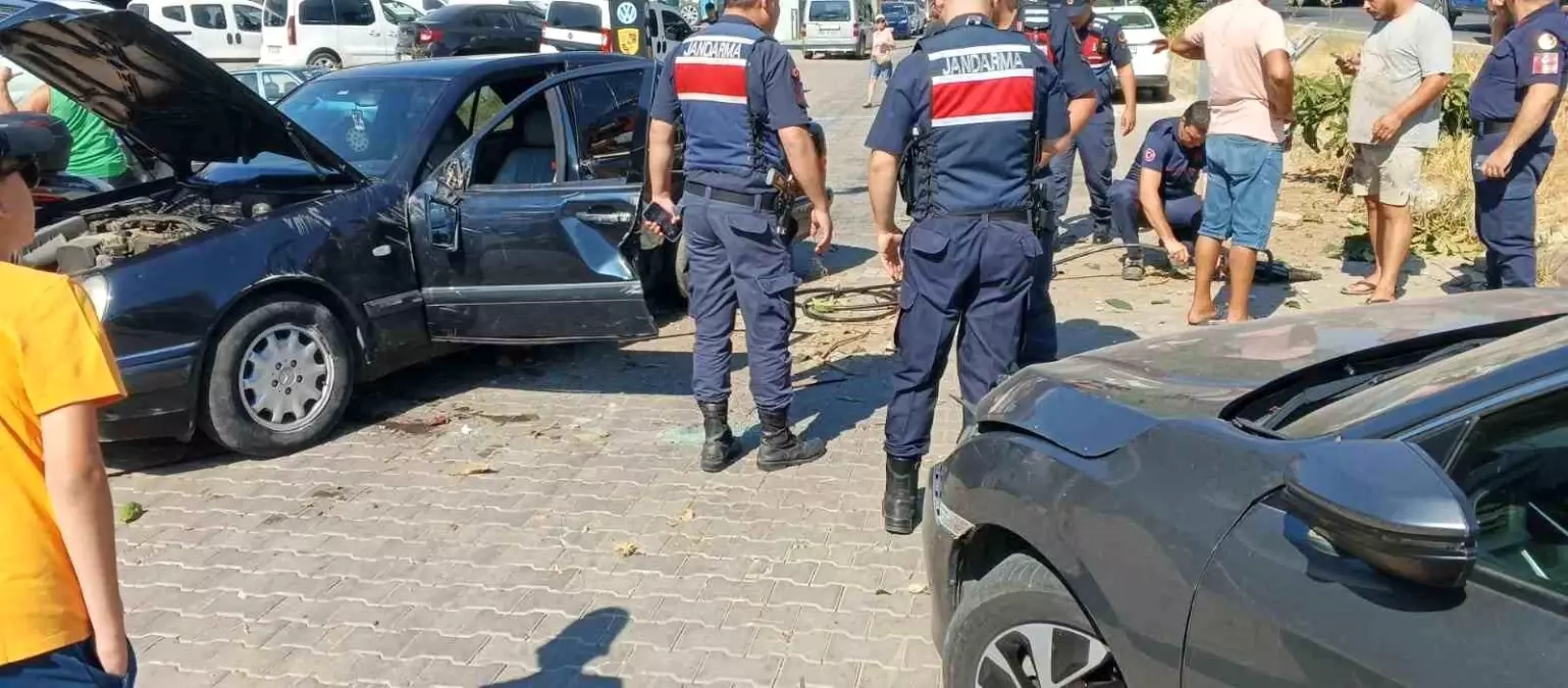 Balıkesir'de 4 Ayrı Trafik Kazasında 4 Yaralı