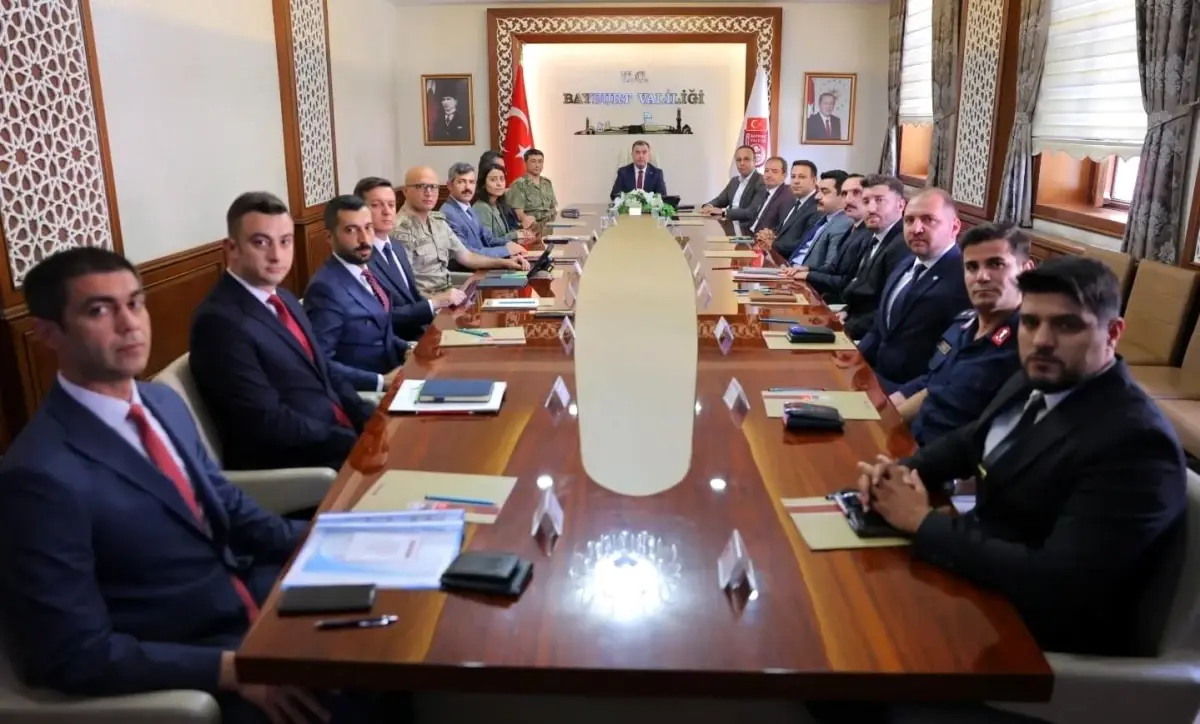 Bayburt'ta Güvenlik Toplantısı Gerçekleştirildi