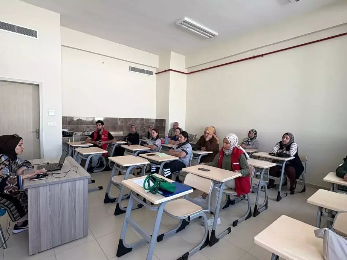 Bozkır'da Finansal Okuryazarlık ve Aile Değerleri Eğitimi Düzenlendi