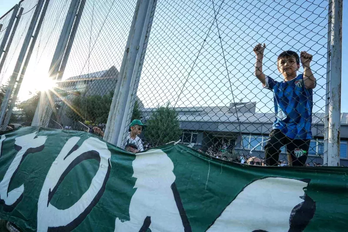 Bursaspor, Yeni Sezon Hazırlıklarına Başladı